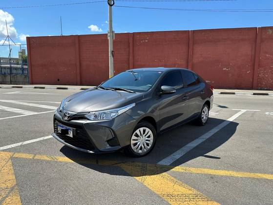 TOYOTA YARIS 1.5 16V FLEX SEDAN XL LIVE MULTIDRIVE
